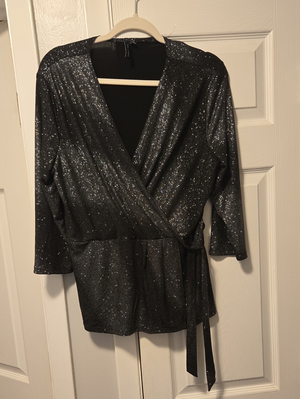 Women's Sparkle Wrap Top - Black Silver 🩶  Size XL